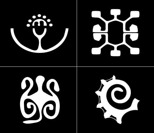 Symbols of personal deities or aumakua.