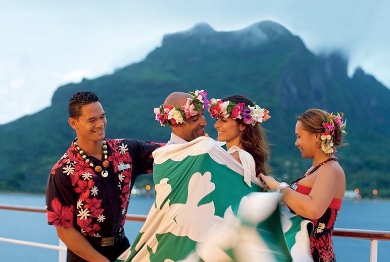 Top 5 Reasons To Love Bora Bora Paul Gauguin Cruises 7217