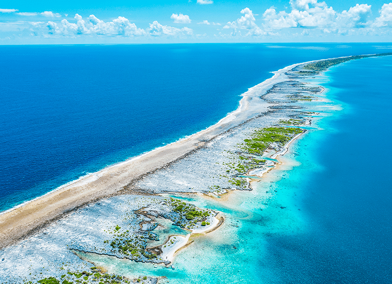 Paul Gauguin Cruises | lagoons and atolls in Fakarava