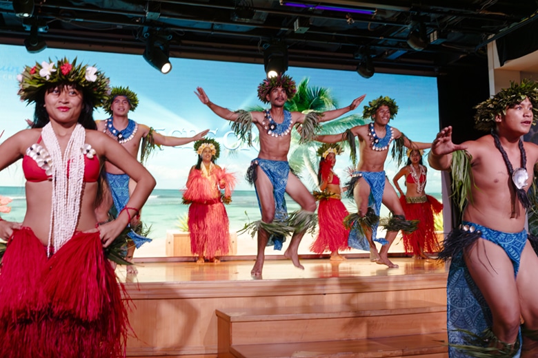 m/s Paul Gauguin | Polynesian Night entertainment