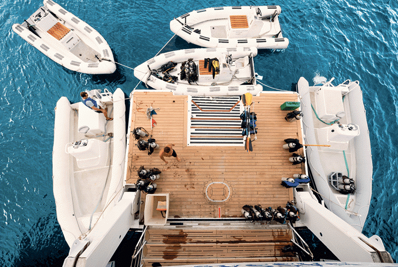 m/s Paul Gauguin | Watersports activities from the Marina platform